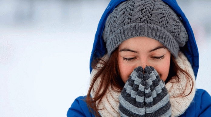 Rutina nocturna: cómo cuidar tu rostro durante los meses fríos