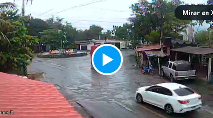 VIDEO // Explosión en Coahuayana: seis muertos tras ataque a la Policía Comunitaria
