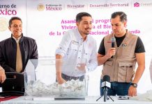 Moisés Navarro encabeza sorteo de viviendas para sectores prioritarios