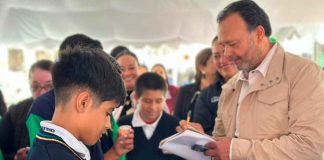 Julio Arreola impulsa el talento juvenil en Pátzcuaro