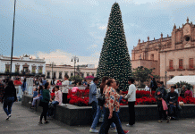 Centro histórico y zona del mercado Independencia lucen con bastante afluencia por compras navideñas