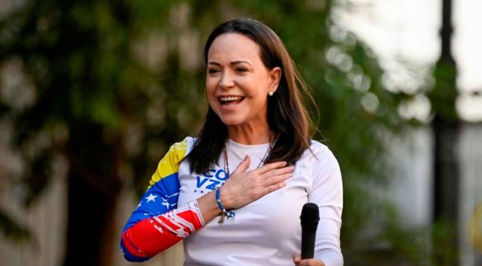 María Corina Machado recibe el Premio Nobel de la Paz 2025 por su trabajo en defensa de la democracia venezolana