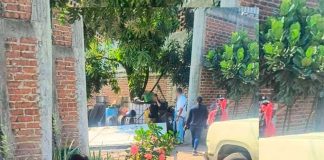 Adulto mayor muere tras ser aplastado por un portón en Apatzingán