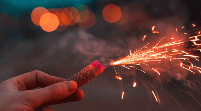 Presidente Municipal de Jiquilpan anuncia prohibición del uso y venta de pirotecnia