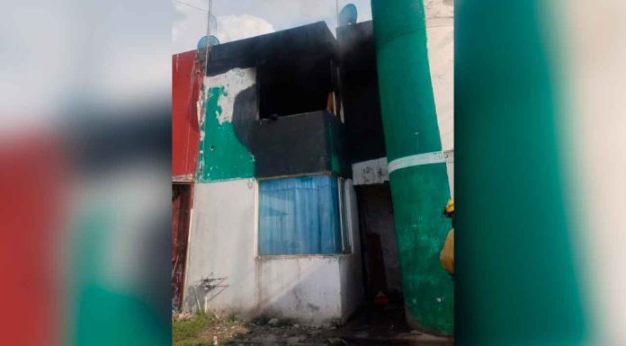 Tras pelea familiar, incendian vivienda en el Fraccionamiento Valle Real de Uruapan