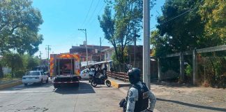 Localizan a lavacoches sin vida debajo de un puente