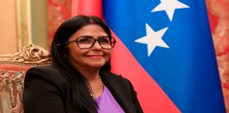 Delcy Rodríguez afirma que Venezuela no está gobernada por “ningún agente extranjero” y responde a advertencias de Trump