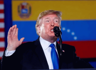 Trump dice que Venezuela podría ganar más dinero por petróleo en seis meses que en 20 años, afirma en Davos