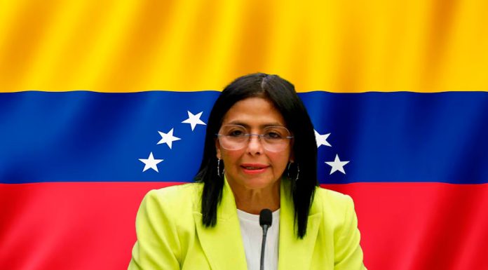 Delcy Rodríguez jura como presidenta de Venezuela ante la Asamblea Nacional en medio de crisis política