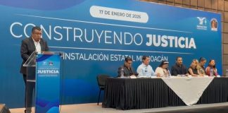 Víctor Lenin Sánchez toma protesta a integrantes de Construyendo Justicia en Michoacán