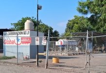 Menor resulta lesionado tras flamazo en gasera de Apatzingán