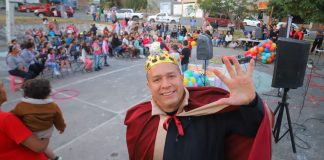 Barragán convierte plazas y colonias en espacios de paz con la tradicional rosca de Reyes de Magos