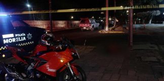 Joven muere tras ser golpeado por otro a la orilla de la avenida Acueducto, en Morelia