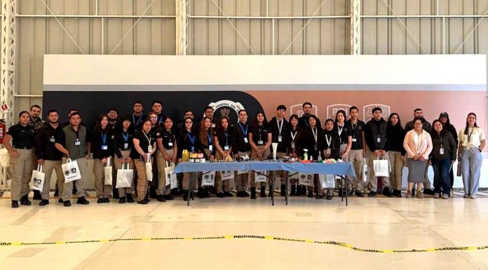 Estudiantes del Centro Universitario Animaxe de las Américas visitan la Fiscalía General del Estado de Michoacán