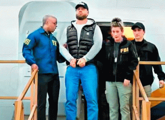 Jefe del FBI regresa a Estados Unidos tras la entrega de un fugitivo buscado internacionalmente