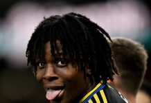 El Manchester United perderá a Patrick Dorgu por lesión durante dos meses y medio