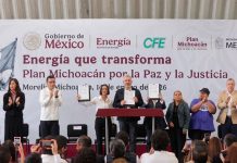 Michoacán corta brecha digital con internet gratuito para estudiantes: Bedolla