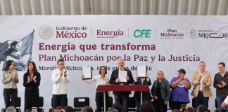 Michoacán corta brecha digital con internet gratuito para estudiantes: Bedolla