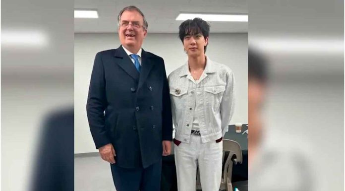 Marcelo Ebrard presume gestión para que BTS incluya a México en su gira mundial