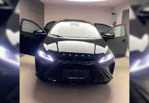 Delincuentes roban vehículo Omoda en la carretera libre Pátzcuaro-Uruapan