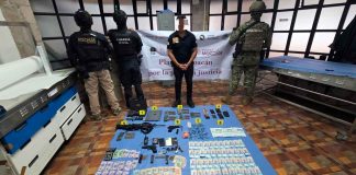 Un hombre detenido y aseguradas 2 armas, 7 vehículos y droga en Jungapeo: SSP