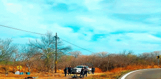 Motociclista derrapa y muere, en Tepalcatepec