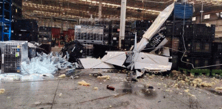 Avioneta cae en instalaciones industriales de Ramos Arizpe; autoridades investigan causas