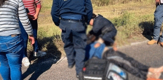 Motociclista resulta gravemente lesionado tras derrapar en la carretera Tzintzuntzan-Sanabria