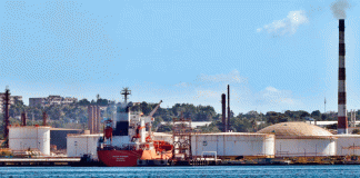 México envía combustible a Cuba para enfrentar apagones masivos