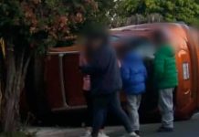 Se registra volcadura de vehículo en la colonia Chapultepec Sur, Morelia