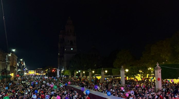 Morelia se vuelca con la magia, 80 mil personas disfrutaron la Cabalgata de Reyes Magos