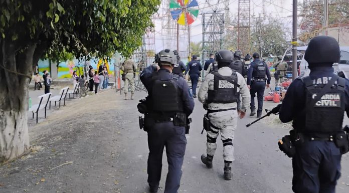 Aseguran pirotecnia en fiesta patronal de Tinaja de Vargas.; detectan alusión a grupo criminal