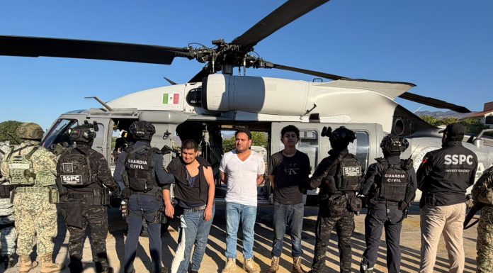 Reportan bloqueos carreteros en Michoacán tras la detención de “El Botox”