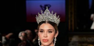 Emma Coronel pide a tribunal de EU terminar antes su libertad condicional