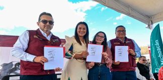 Zacapu da un paso histórico en materia de salud con la llegada de la Unidad de Medicina Familiar Plus del IMSS, Mónica Valdez firma convenio