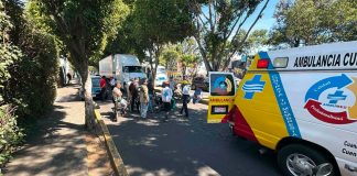 Se accidenta motorrepartidor sobre Calzada La Huerta, en Morelia