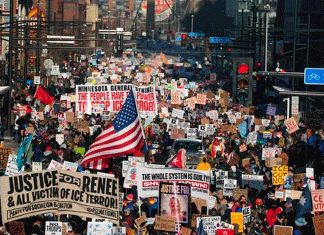 Miles protestan en Minneapolis contra el ICE pese a temperaturas extremas