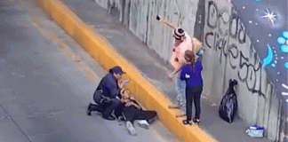 VIDEO // Rescatistas atienden a joven que cayó de puente vehicular en la salida a Charo