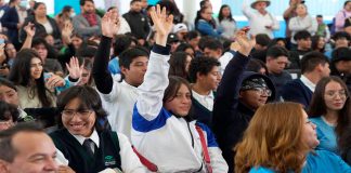 Michoacán, primer estado del país que dotará Internet gratuito a estudiantes de prepa y universidad: Iemsysem