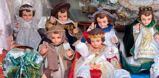 Vestir al Niño Dios, la tradición católica del 2 de febrero que mantienen viva los comerciantes del Mercado Independencia