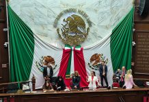 Diputadas toman Mesa Directiva del Congreso de Michoacán en protesta por iniciativa para desincorporar 34 inmuebles