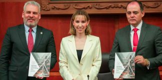 Llama Bedolla a michoacanos a defender sus derechos ante el Tribunal Anticorrupción