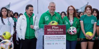 Bedolla da patada inicial al Mundialito Futsal Femenil para cazar talentos en Michoacán
