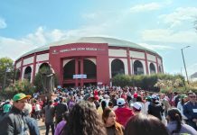 Lleno total en el Pabellón Don Vasco durante el evento AMA Michoacán