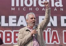 Bedolla llama a cerrar filas en apoyo a la presidenta Claudia Sheinbaum