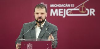 Programa de internet gratuito garantiza a estudiantes un derecho fundamental: Raúl Zepeda