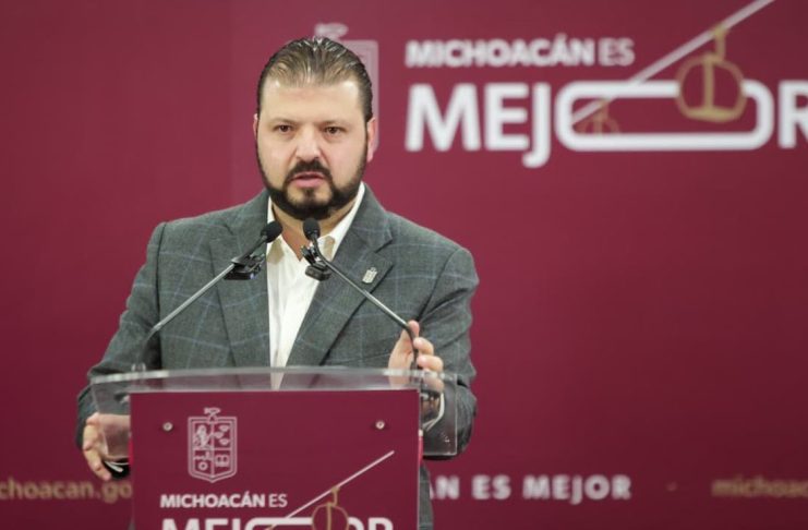 Programa de internet gratuito garantiza a estudiantes un derecho fundamental: Raúl Zepeda