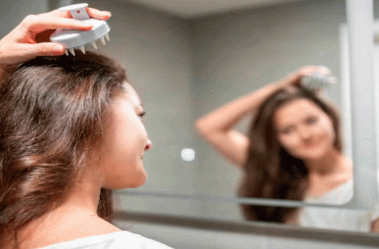 Minoxidil y alopecia femenina: lo que realmente puede (y no puede) hacer por tu cabello