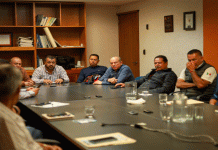 Adolfo Torres fortalece diálogo con transportistas y acuerda acciones en favor del servicio hídrico