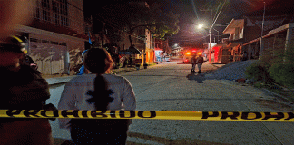 Dos jóvenes asesinadas y un hombre lesionado, saldo de agresión armada en Toreo El Alto